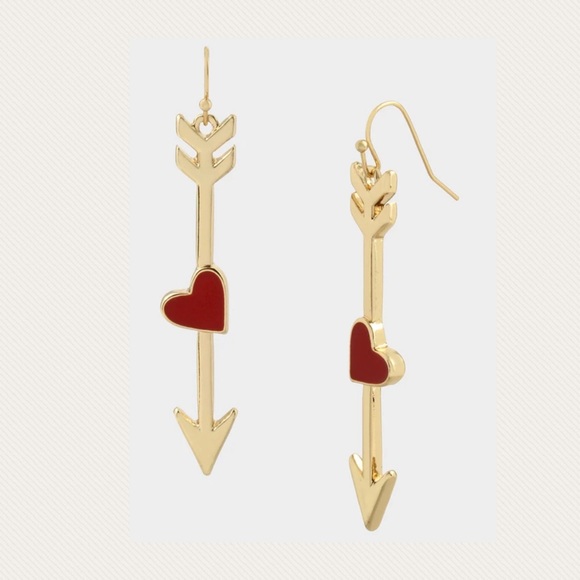 π₯RED HOT ARROW EARRINGS RED
